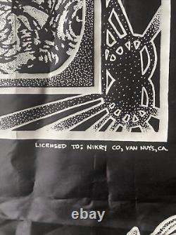 Grateful Dead 1986 Productions Mikey Co. Van Nuts CA Black/White Tapestry. Rare