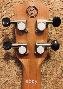 Grateful Dead Alvarez Concert Ukelele Skull & Roses Bertha Rare! GDU26C-Roses