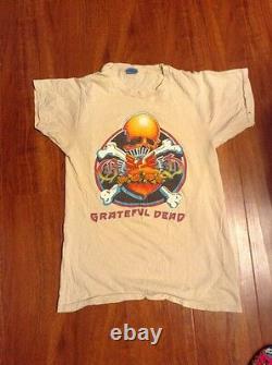 Grateful Dead T-shirt vintage RARE Rock concert T-shirt 80s Jerry Garcia