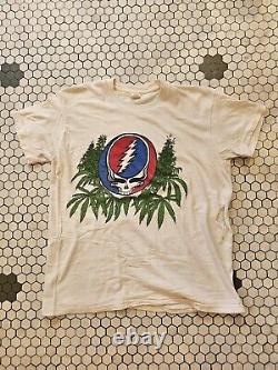 Grateful Dead VINTAGE 1972 Very RARE T SHIRT, Steal Your Face With Marijuana Buds