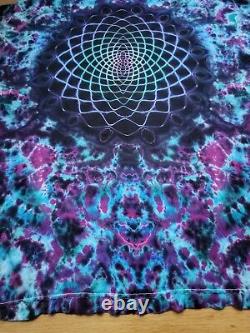 One of a kind Tie dye Men's 2XL. Mandala Tie Dye grateful dead Kenney Style