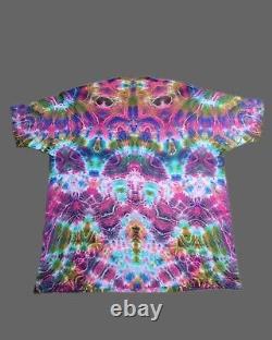 One of a kind Tie dye Men's 2XL. Mandala Tie Dye grateful dead Shibori Ron Star