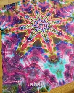 One of a kind Tie dye Men's 2XL. Mandala Tie Dye grateful dead Shibori Ron Star
