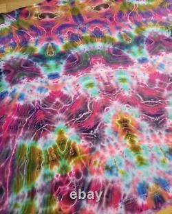 One of a kind Tie dye Men's 2XL. Mandala Tie Dye grateful dead Shibori Ron Star