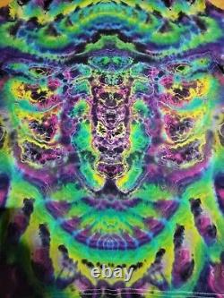 One of a kind Tie dye Men's XL. Mandala Tie Dye grateful dead Kenney Style