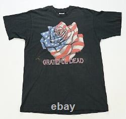 Rare VTG LIQUID BLUE The Grateful Dead American USA Flag Rose 1995 T Shirt 90s L