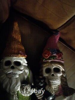 SKELETON HIPPIE LAWN GNOMES 16 set of 2 HALLOWEEN RARE! Grateful dead phish