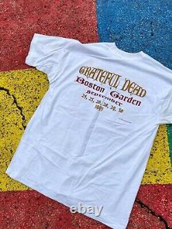Vintage 1993 NWOT Grateful Dead Boston Garden RARE Graphic Shirt Paul Revere XL