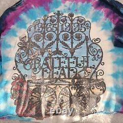 Vintage Rare Grateful Dead Skeleton and Roses 1995 Long Sleeve Shirt Size Medium