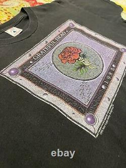 Vintage, Rare Grateful Dead Stone Roses Final Tour T-Shirt Size XL! 1995